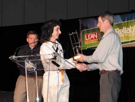 Clopay Recognized For Outstanding Achievement – Gill 2006